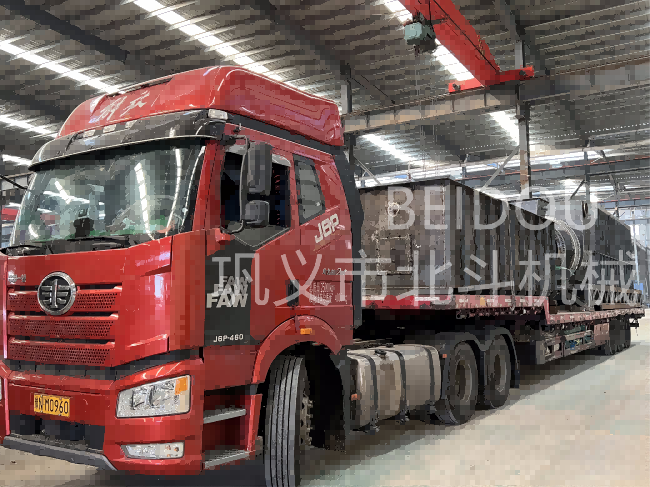 无烟环保褐煤看片网站观看装车发往山西