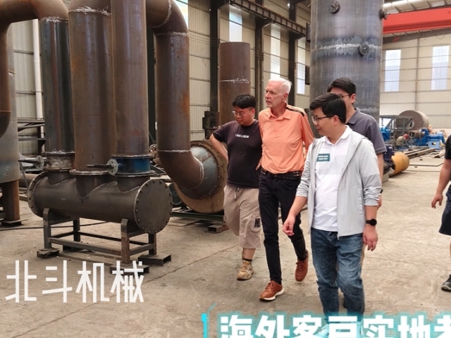 美国采购商考察绿色环保型看片网站观看